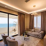 Gloria Palace & 5* Golem (Tirana)