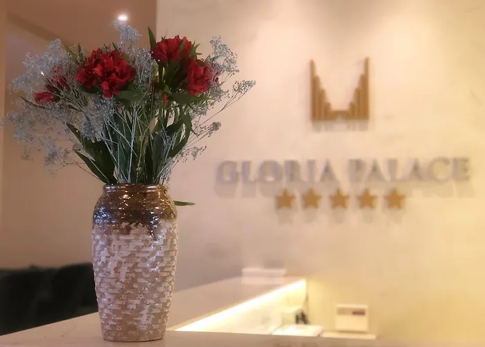 Gloria Palace & ホテル ゴーレム