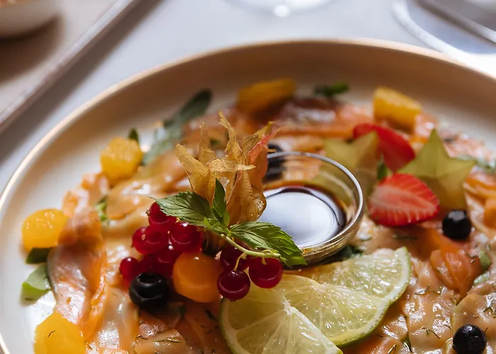 ホテル Gloria Palace & ゴーレム