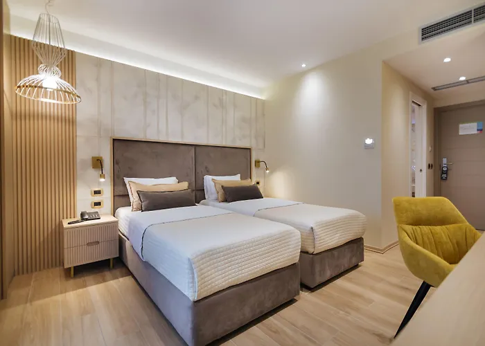 Otel Gloria Palace & Golem (Tirana)