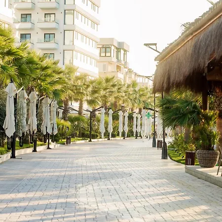 Gloria Palace & Golem (Tirana)