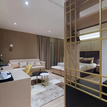 ホテル Gloria Palace & 5*