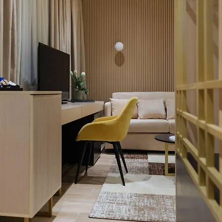 Gloria Palace & 5* Golem (Tirana)