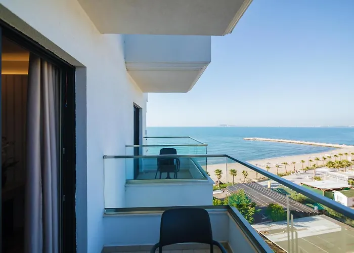 Hotel Gloria Palace & Golem (Tirana)